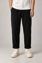 Brushed Winter Trousers 'Fuyugi' – black brushed winter trousers with elastic waist, Japanese streetwear pants, front view on model