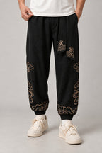 Golden Cloud Tobi Pants 'Saiun' – black version of the golden cloud tobi pants, front view on model