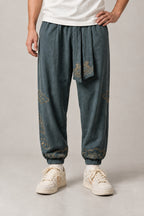 Golden Cloud Tobi Pants 'Saiun' – teal version of the golden cloud tobi pants, front view on model