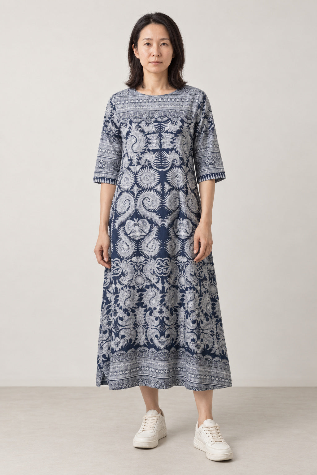 Indigo Porcelain Print Midi Dress 'Sometsuke' – indigo blue and white porcelain pattern print midi dress with short sleeves, Japanese sometsuke style dress, front view on model