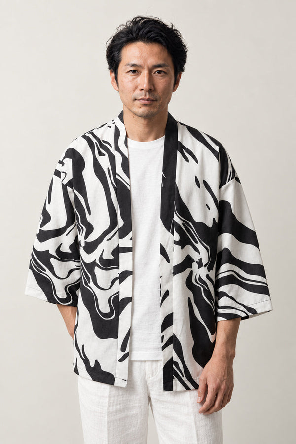Ink Marble Print Kimono Jacket 'Suminagashi' – black and white marbled ink print Japanese kimono jacket, unisex haori style cardigan, front view on model