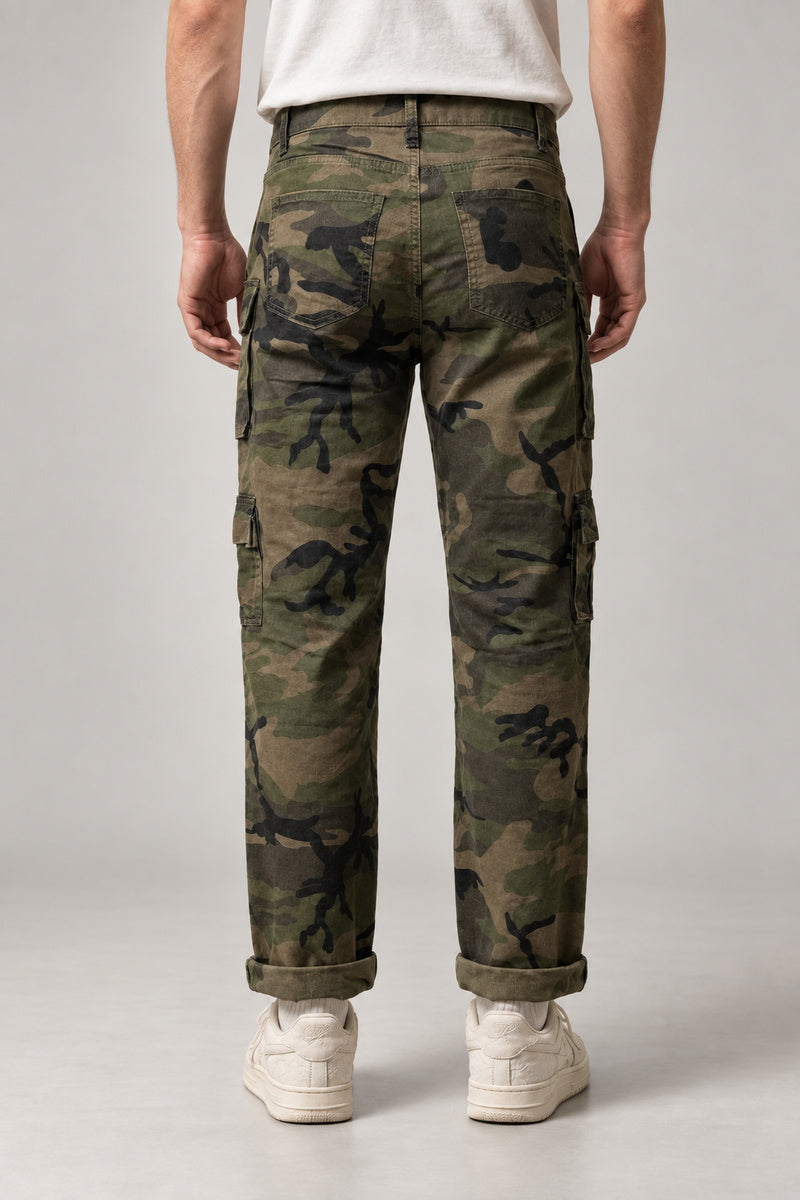 Military Camo Cargo Trousers 'Yaei' – back view of the military camo cargo trousers