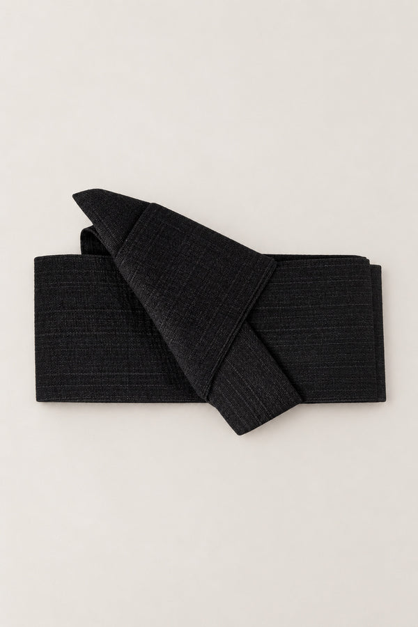 Obi Belt for Kimono 'Kuromuji' – plain black ribbed weave obi belt, narrow pre-tied Japanese obi belt with sewn knot and hidden adjustable closure, for kimono, yukata or jinbei, studio view
