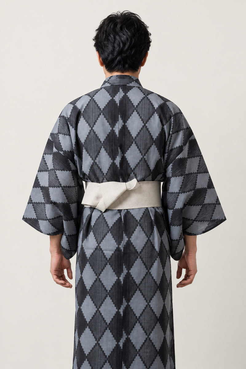 Traditional Japanese Kimono 'Hishimon' – back view of grey diamond pattern men's kimono with obi